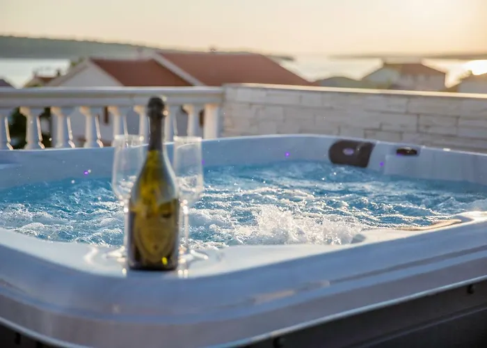 Harmony Rab Apartment *